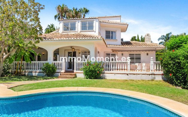 Detached villa - Resale - Mijas Costa - Calahonda