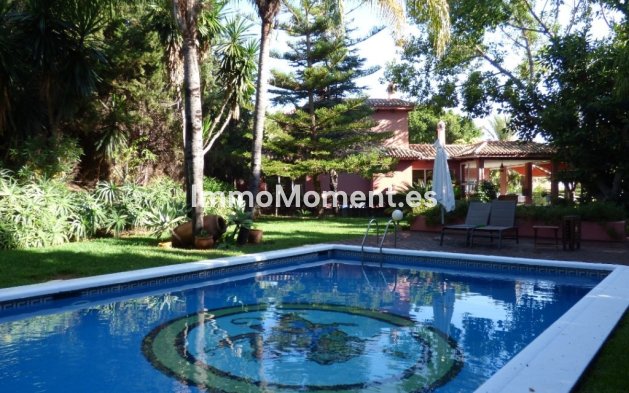 Detached villa - Resale - Mijas Costa - Torrenueva