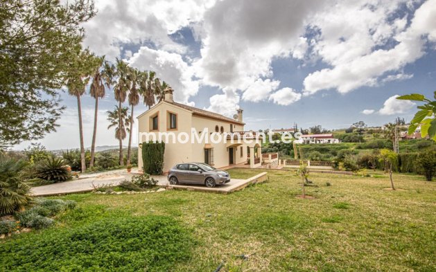 Detached villa - Resale - Mijas - La Cala de Mijas