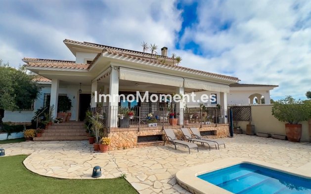Detached villa - Resale - Orihuela Costa - Dehesa de campoamor