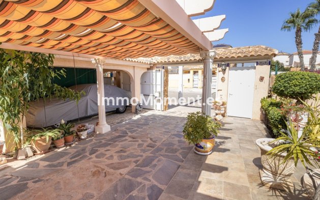 Detached villa - Resale - Orihuela Costa - La Regia