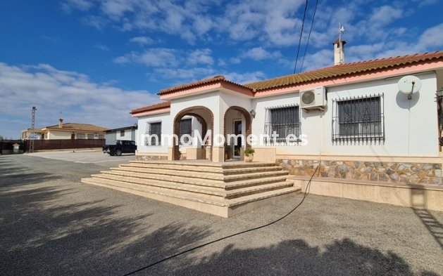 Detached villa - Resale - Orihuela - La Matanza