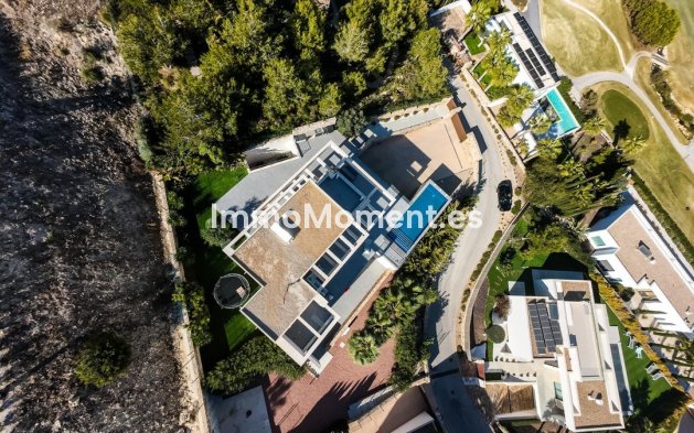 Detached villa - Resale - Orihuela - Las Colinas Golf