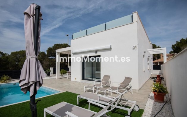 Detached villa - Resale - Pilar de la Horadada - Pilar de la Horadada Centro