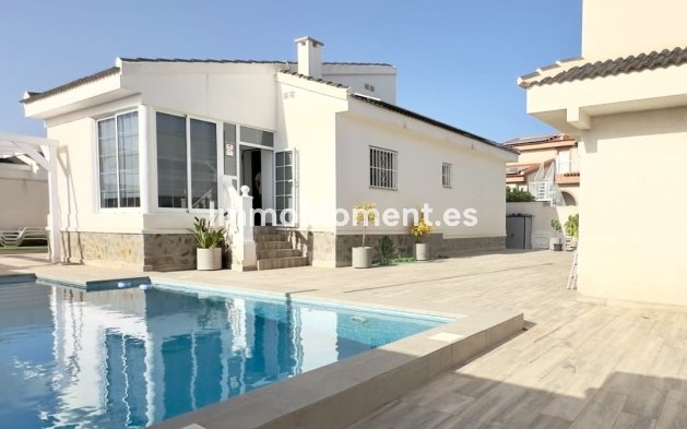 Detached villa - Resale - Rojales - Ciudad Quesada