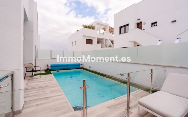 Detached villa - Resale - Torrevieja - Los Balcones - Los Altos del Edén