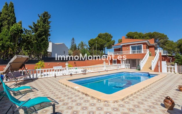 Detached villa - Resale - Torrevieja - Torrevieja Centro