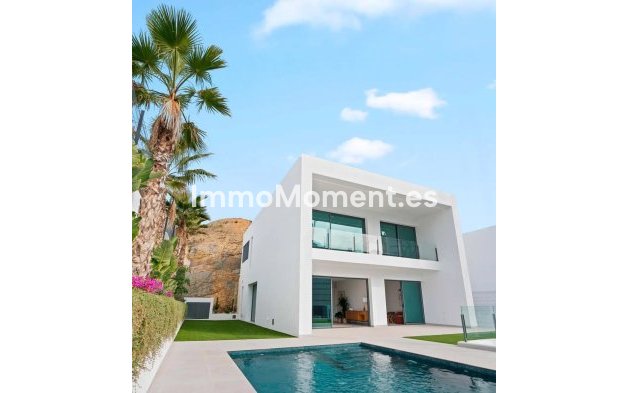 Freistehende Villa - Neubau - Benidorm - Benidorm
