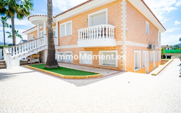 Freistehende Villa - Wiederverkauf - Alfaz del Pi - L'Alfás del Pi Centro