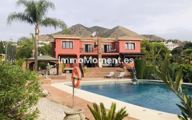 Freistehende Villa - Wiederverkauf - Benalmadena - Benalmadena Centro