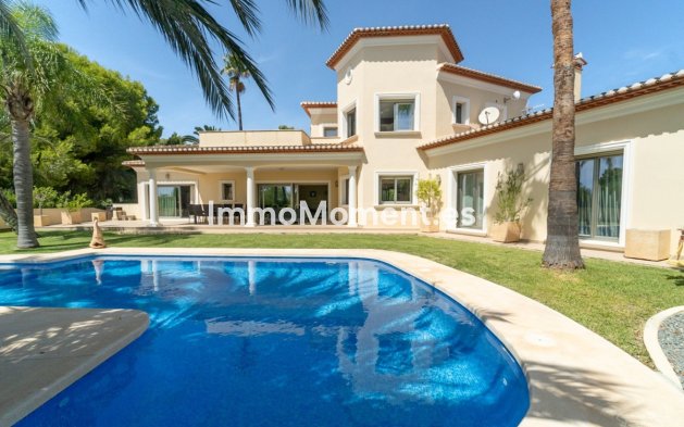 Freistehende Villa - Wiederverkauf - Benissa - Benissa Centro