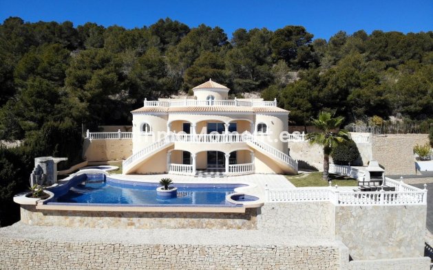 Freistehende Villa - Wiederverkauf - Calpe - Calpe Centro
