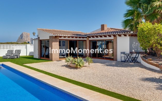 Freistehende Villa - Wiederverkauf - Calpe - Calpe Centro