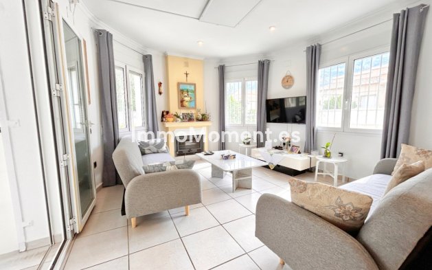 Freistehende Villa - Wiederverkauf - Denia - Denia Centro