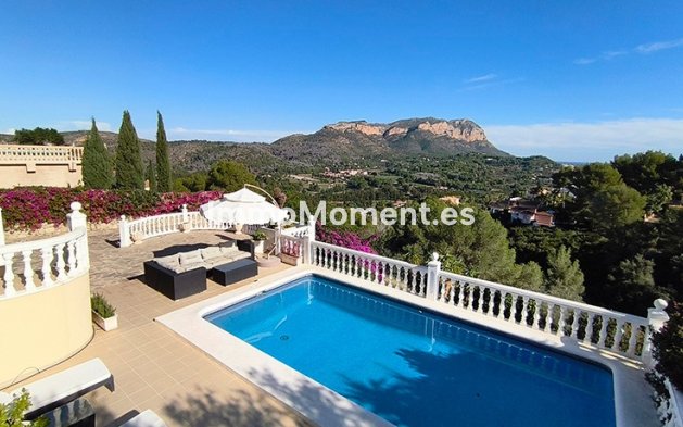 Freistehende Villa - Wiederverkauf - Denia - La Sella Golf