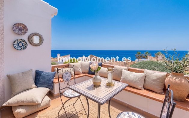 Freistehende Villa - Wiederverkauf - Estepona  - Estepona Centro