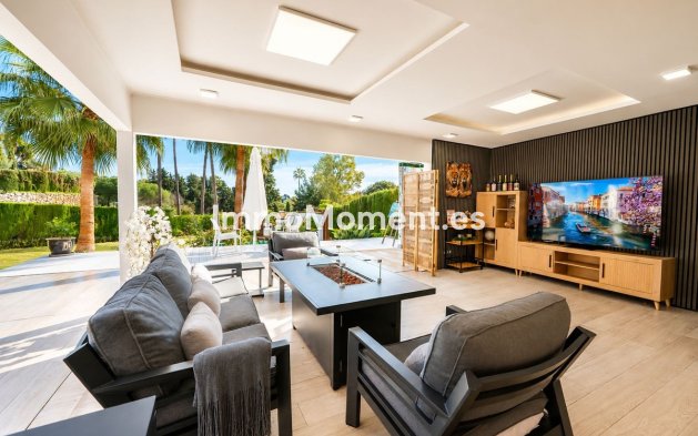 Freistehende Villa - Wiederverkauf - Estepona  - New Golden Mile