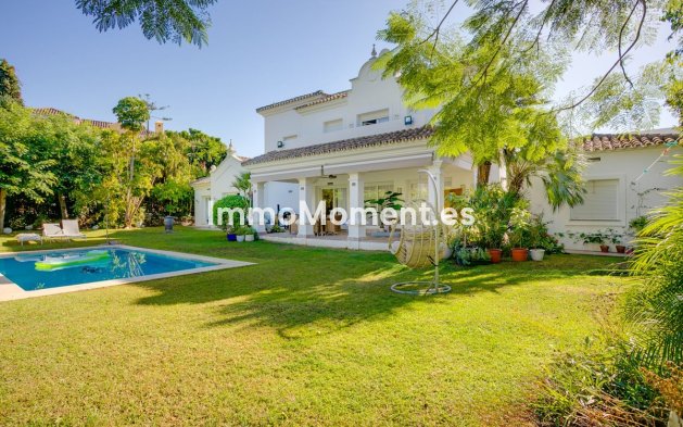 Freistehende Villa - Wiederverkauf - Estepona  - New Golden Mile