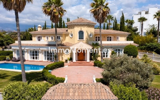 Freistehende Villa - Wiederverkauf - Estepona  - Selwo