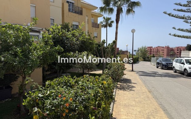 Freistehende Villa - Wiederverkauf - Estepona  - Selwo