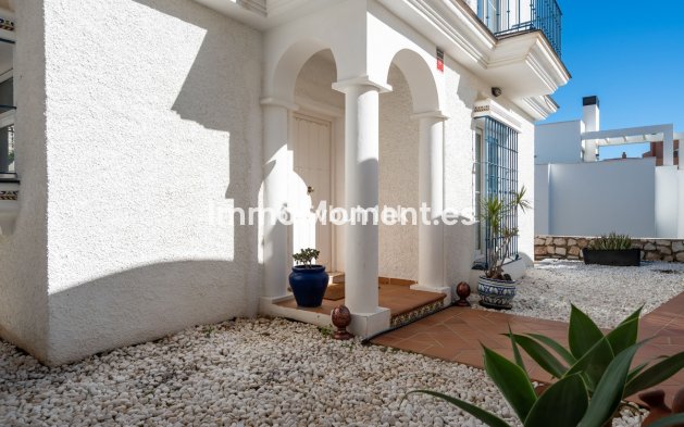 Freistehende Villa - Wiederverkauf - Fuengirola - Fuengirola Centro