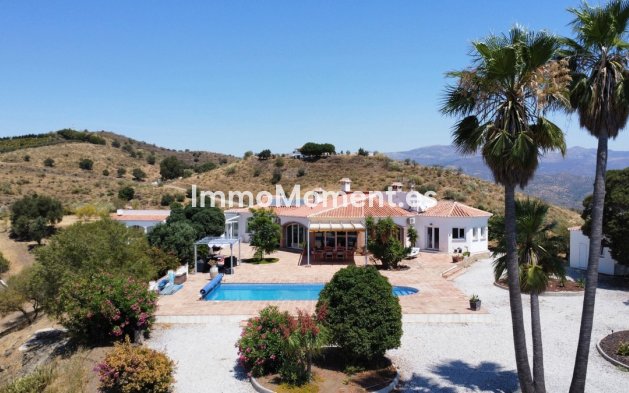Freistehende Villa - Wiederverkauf - Málaga Este - El Trapiche