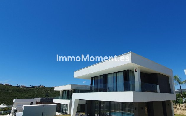 Freistehende Villa - Wiederverkauf - Manilva - La Duquesa