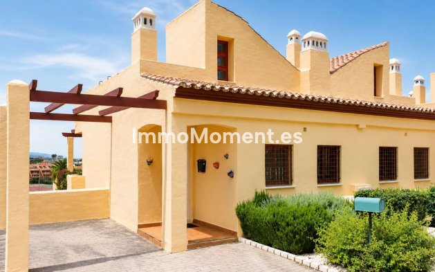 Freistehende Villa - Wiederverkauf - Manilva - La Duquesa