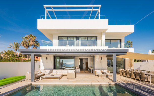 Freistehende Villa - Wiederverkauf - Marbella - Costabella