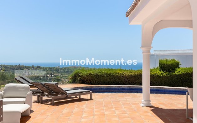 Freistehende Villa - Wiederverkauf - Marbella - Elviria