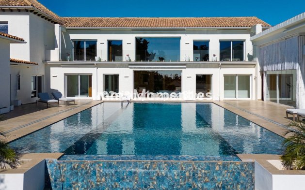 Freistehende Villa - Wiederverkauf - Marbella - Guadalmina Alta
