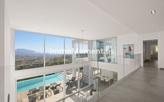 Freistehende Villa - Wiederverkauf - Marbella - La Mairena