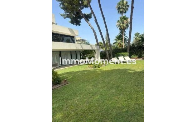 Freistehende Villa - Wiederverkauf - Marbella - Marbella Centro