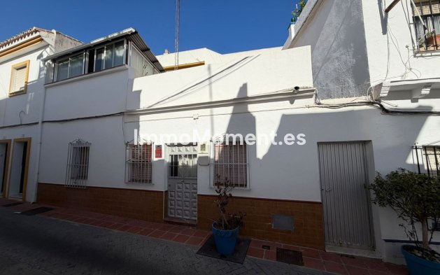Freistehende Villa - Wiederverkauf - Marbella - Marbella Centro