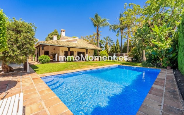 Freistehende Villa - Wiederverkauf - Marbella - Marbella Centro