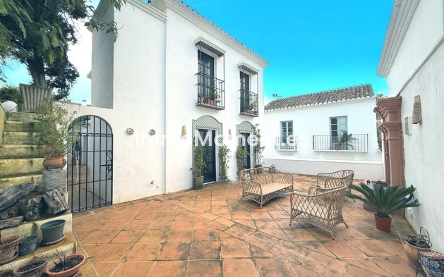 Freistehende Villa - Wiederverkauf - Marbella - Marbella Centro