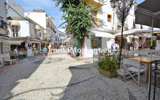 Freistehende Villa - Wiederverkauf - Marbella - Marbella Centro