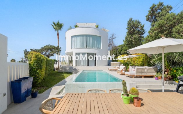 Freistehende Villa - Wiederverkauf - Marbella - Marbesa