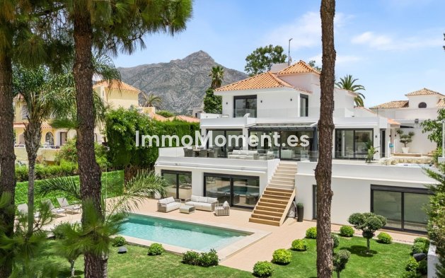 Freistehende Villa - Wiederverkauf - Marbella - Nueva Andalucía
