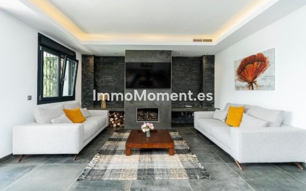 Freistehende Villa - Wiederverkauf - Marbella - Nueva Andalucía