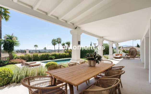 Freistehende Villa - Wiederverkauf - Marbella - Nueva Andalucía
