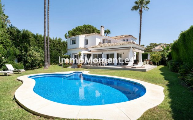 Freistehende Villa - Wiederverkauf - Marbella - Nueva Andalucía