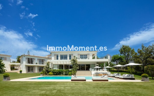 Freistehende Villa - Wiederverkauf - Marbella - Nueva Andalucía