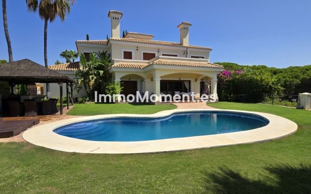 Freistehende Villa - Wiederverkauf - Mijas Costa - Calahonda
