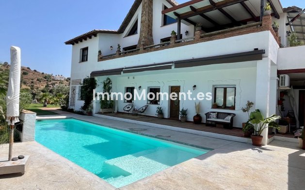 Freistehende Villa - Wiederverkauf - Mijas Costa - La Cala de Mijas