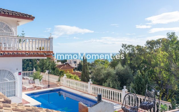 Freistehende Villa - Wiederverkauf - Mijas Costa - Torrenueva