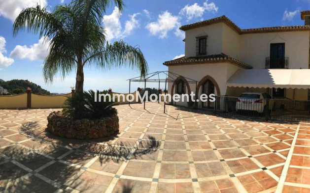 Freistehende Villa - Wiederverkauf - Mijas - Mijas Centro