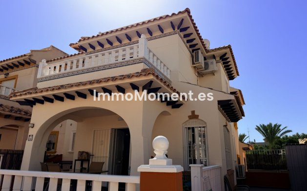 Freistehende Villa - Wiederverkauf - Orihuela Costa - Cabo roig - La Zenia