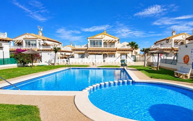 Freistehende Villa - Wiederverkauf - Orihuela Costa - Orihuela Costa