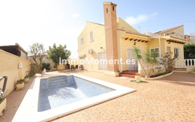 Freistehende Villa - Wiederverkauf - Orihuela - Playa Flamenca